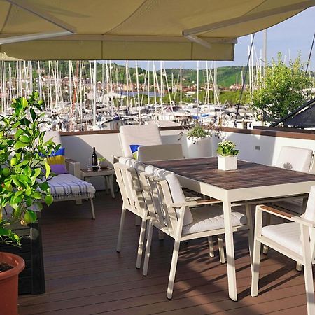 Villa Floating Sea House Miramare à Portorož Extérieur photo
