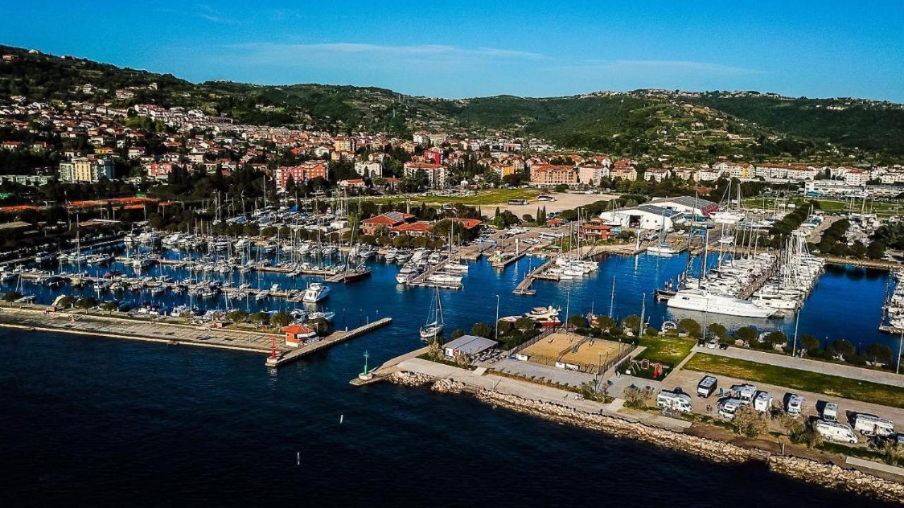 Villa Floating Sea House Miramare à Portorož Extérieur photo